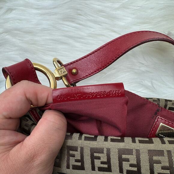 💎✨BEAUTIFUL✨💎Authentic Fendi Zucchino Canvas Leather Red and Brown - Picture 7 of 10